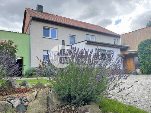 247.Titelbild - Gepflegtes Zweifamilienhaus mit Nebengebäude im Raum Salzwedel