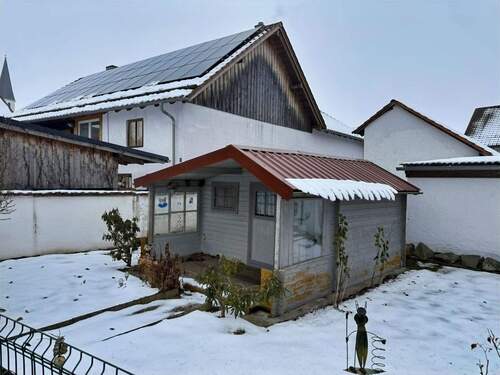 Gartenhaus auf separatem Grundstück - 