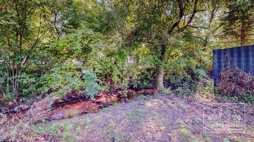 Bauplatz - Merzalben - Bachlauf - 