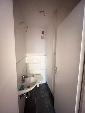 Gäste-WC - 4 Zimmer Etagenwohnung zur Miete in Kappeln