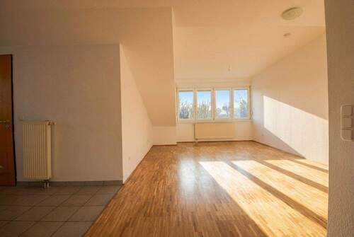 Zimmer - Gemütliche Wohnung nähe Blies - 630,00&nbsp;EUR Kaltmiete, ca.&nbsp; 61,00&nbsp;m&sup2;&nbsp;Wohnfl&auml;che