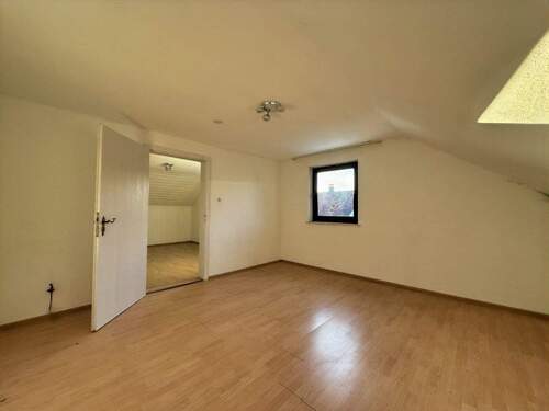 Schlafzimmer im Dachgeschoss - 