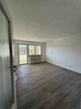 Küche mit Balkon - 