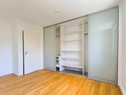 Großzügiger Einbauschrank - 