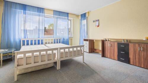 12890-02 - Attraktive Ein-Zimmer-Wohnung mit Balkon und Stellplatz in Altbach