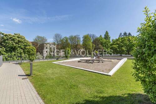 Spielplatz Innenhof - 