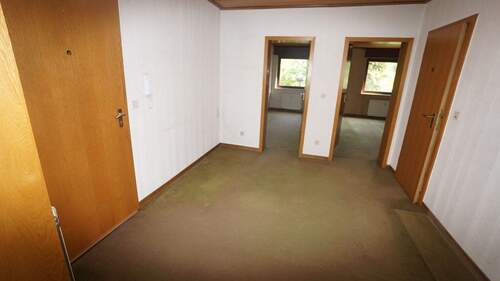 die geräumige Eingangsdiele - 