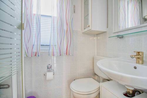 Badezimmer II - 