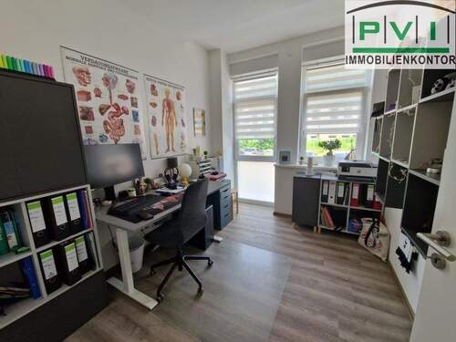 Arbeits- Kinderzimmer - 