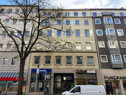 Hausansicht - Südstadt: Schöne Büroeinheit in gepflegtem Geschäftshaus
