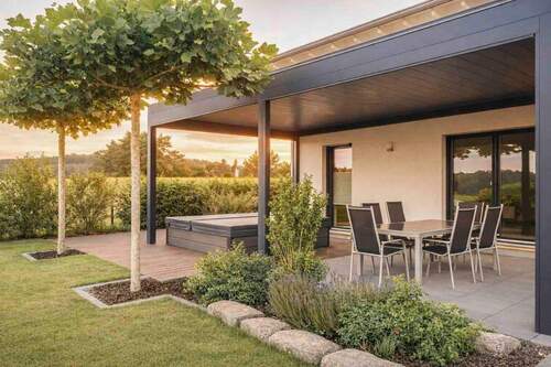 Terrasse - 5 Zimmer Einfamilienhaus zum Kaufen in Neuhof an der Zenn