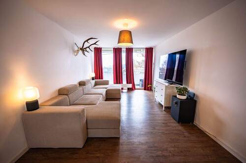 Lichtdurchflutet - 3 Zimmer Etagenwohnung zum Kaufen in Wiesbaden