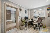 Büro/Ankleide - 