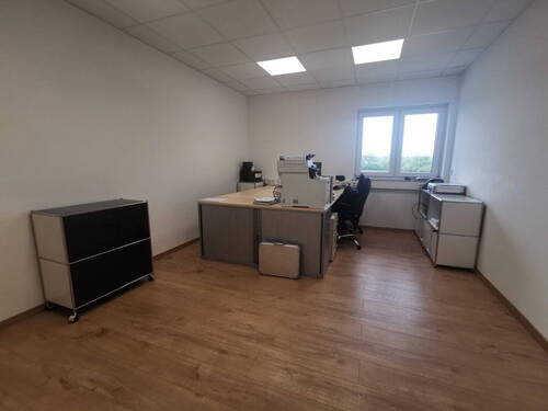Büro 3 - Büro mit 137,00 m&sup2; in Hadamar zur Miete