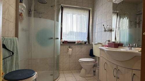 Bad im Erdgeschoss - 