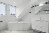 Badezimmer + Fenster - 