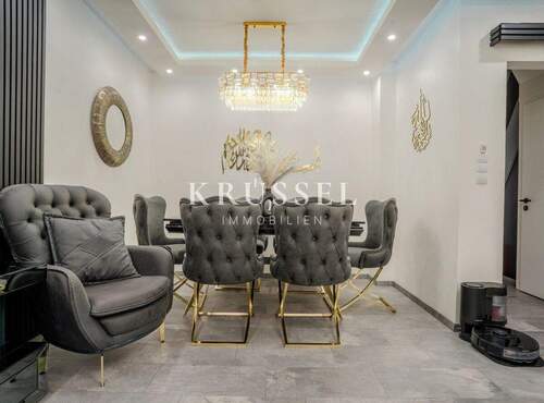 Harmonisch integrierter Essplatz mit kurzen Wegen zur Küche - 4 Zimmer Reihenmittelhaus in Lingen / Laxten