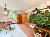 Speisezimmer mit Kachelofen Erdgeschoss - 