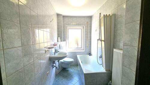 Badezimmer - WC Erdgeschoss.jpg - 