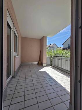 Balkon Bild 1 - 