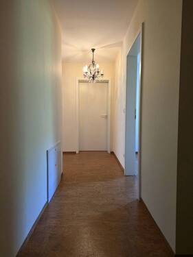 Flur - 4 Zimmer Etagenwohnung zur Miete in Wertheim