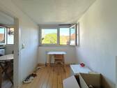 Wohnraum 3 - Etagenwohnung mit 57,00 m² in Hannover zur Miete