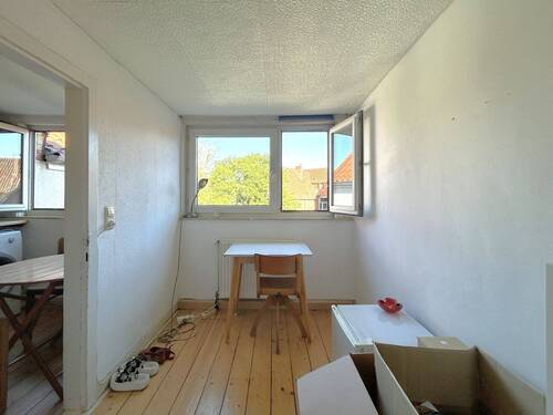 Wohnraum 3 - Etagenwohnung mit 57,00 m² in Hannover zur Miete
