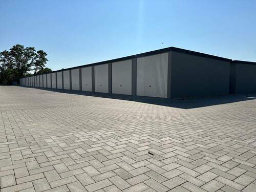 Garagenpark Halle 4 - Garage, Stellplatz in Halle (Saale) / Trotha