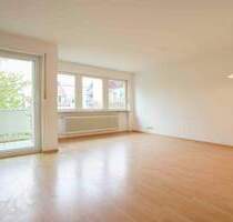 Zu Fuß zur S-Bahn - Bezugsfreie 3 Zimmerwohnung - Petershausen