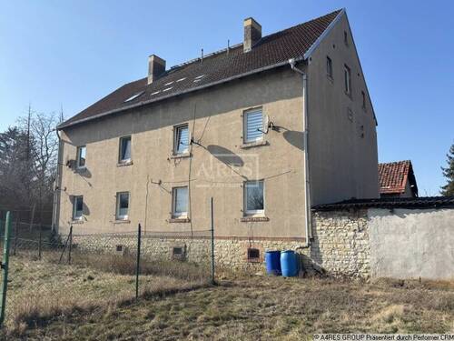 Objektansicht - Mehrfamilienhaus zur Sanierung in Hakeborn