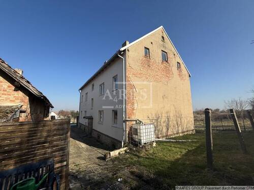Objektansicht - Mehrfamilienhaus, Wohnhaus zum Kaufen in Hakeborn
