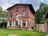 Titelbild - Ehemaliger Bahnhof mit Geschichte - Charmantes Landhaus auf großem Grundstück