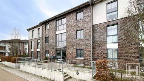 Bild 1 - Seniorengerecht und hochwertig - 330.000,00&nbsp;EUR Kaufpreis, ca.&nbsp; 94,00&nbsp;m&sup2;&nbsp;Wohnfl&auml;che