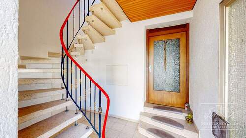 Haus Nr. 35a: EG - Flur-Eingang - 