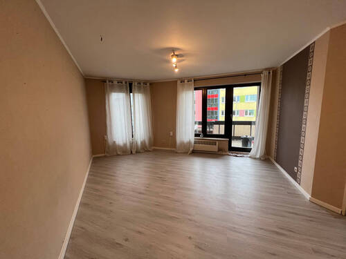 Wohnzimmer - Etagenwohnung mit 65,00 m&sup2; in Mönchengladbach zur Miete