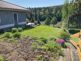 seitlicher Garten - 