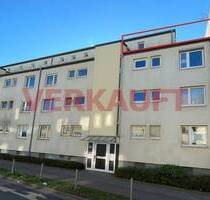 Hulsberg 1-Zimmer-Dachterrassenwohnung mit Kaminofen in zentraler Lage - Bremen
