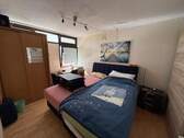 Schlafzimmer.jpg - Etagenwohnung mit 70,00 m² in Kitzingen zur Miete
