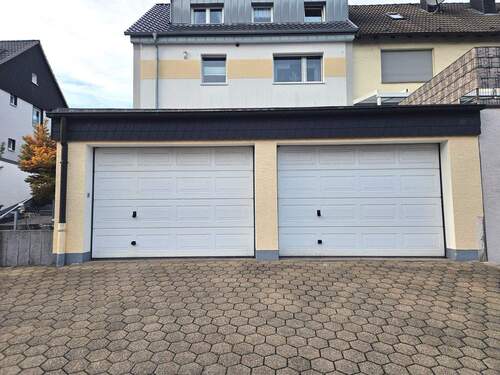 Garagen - Mehrfamilienhaus, Wohnhaus mit 184,00 m&sup2; in Wetter (Ruhr) zum Kaufen