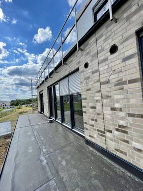 Balkon Wohnung 3 und 4 im 1. OG - 