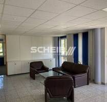 Parkplätze, repräsentativ - hochwertig - Bürofläche - Gaildorf Münster