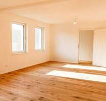 Hochwertig renovierte DHH in Laufenburg - OT Grunholz