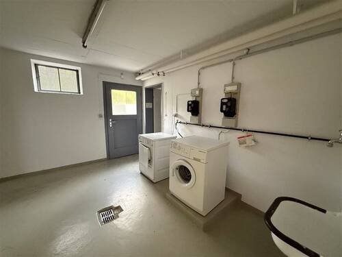 Gemeinschaftswaschraum - 