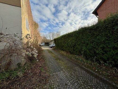 Gartenansicht - Einfamilienhaus zum Kaufen in Mönchengladbach