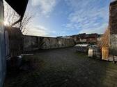 zur Straße - 