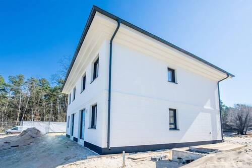 Fassade - 4 Zimmer Doppelhaushälfte in Storkow