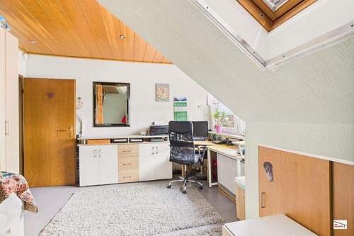 Kinder-/Arbeitszimmer - 