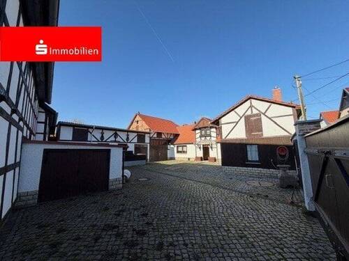 Innenhof - Einfamilienhaus mit 130,00 m&sup2; in Erfurt zum Kaufen