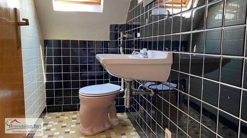WC - 