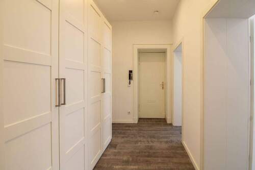 Wohnungstür - 